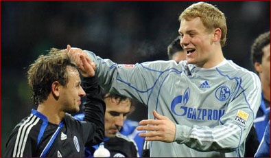 足以证明他 足以证明他